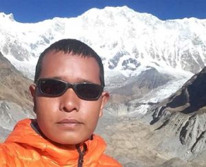 Trekking guide