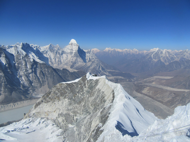 Imja Peak summit