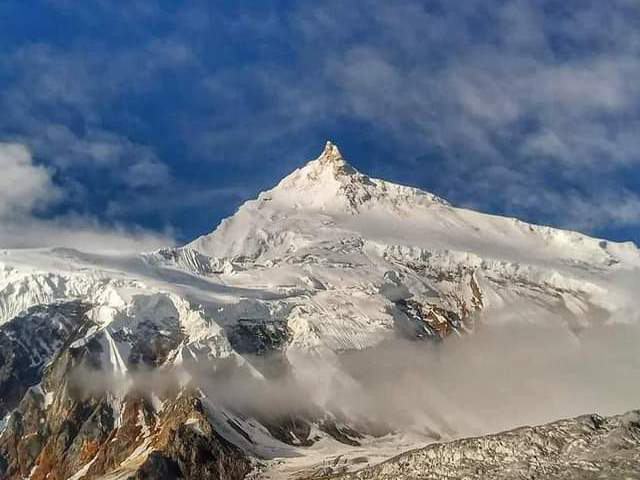 Mountain Manaslu (8163m) Climbing Expedition, 42 Days