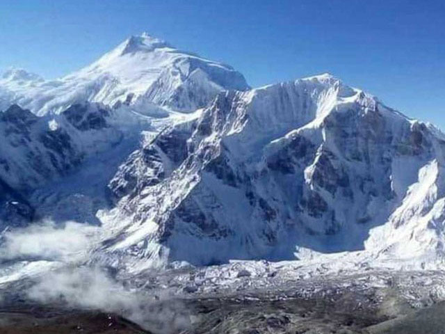 Larkya Peak