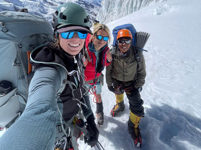 Himlung Himal expedition group